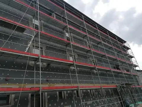 Homlokzatszigetelési referencia saját kivitelezésből